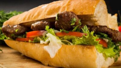 Ekmek Arası Köfte
