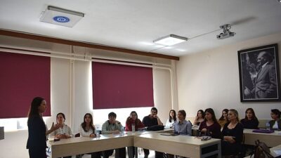 EÜ’den “Aile Ömründe Dijital Bir Duvar: Oyun Bağımlılığı” söyleşisi