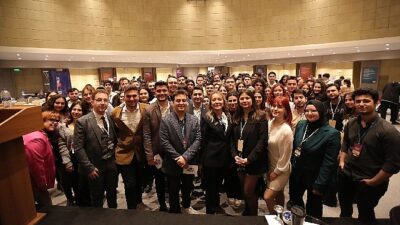 Gençler iklim krizine karşı seslerini Konak’tan yükseltecek