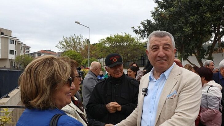 Güzelbahçe’de Oyun Parkı ve Sevgi Yolu Hizmete Açıldı