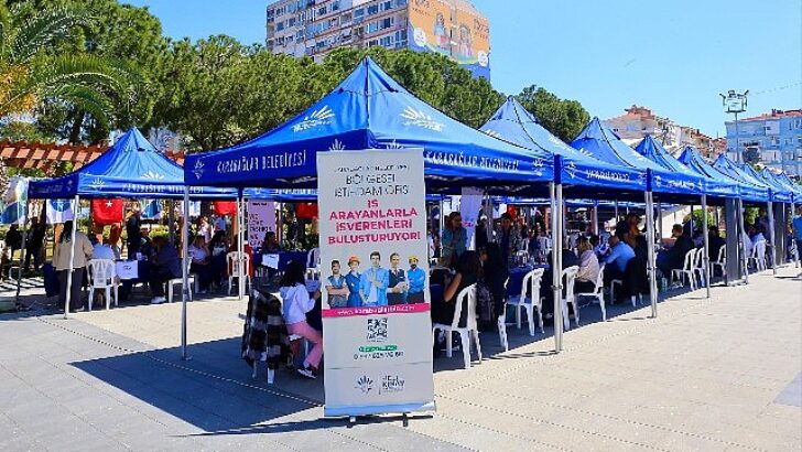 Karabağlar İstihdam Günleri ağır ilgi gördü