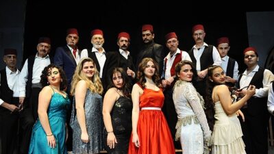 Karşıyaka Belediye Tiyatrosu’nda perde kapanıyor