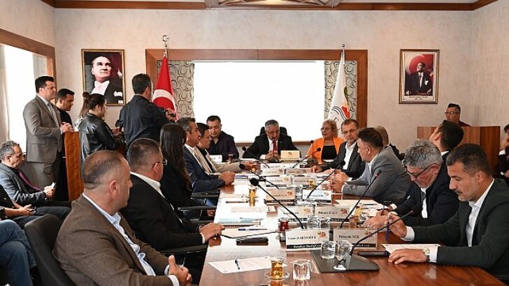 Kemer Belediyesi Nisan ayı meclisi gerçekleştirildi