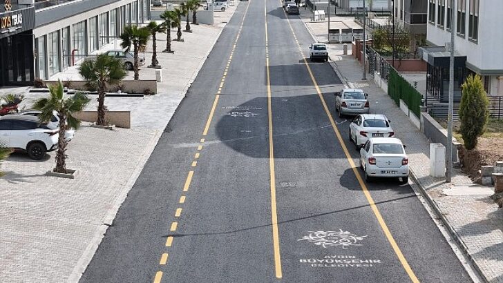 Lider Çerçioğlu, Kent Genelinde Yol İmal ve Yenileme Çalışmalarına Devam Ediyor
