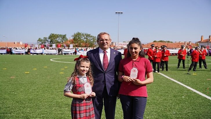 Lider Mesut Ergin: Egemenlik, Kayıtsız Kuralsız Milletindir. Milletin Geleceği ise Çocuklarımızdır.