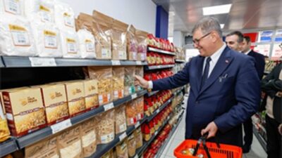 Lider Tugay’ın sağlam ve uygun fiyatlı market kelamı gerçek oldu Tanzim satış ruhu İZMAR ile küllerinden doğdu