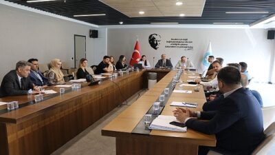 Manisa Enerji Platformu’ndan ilçe belediyelerine güneş enerjisi sistemleri eğitimi