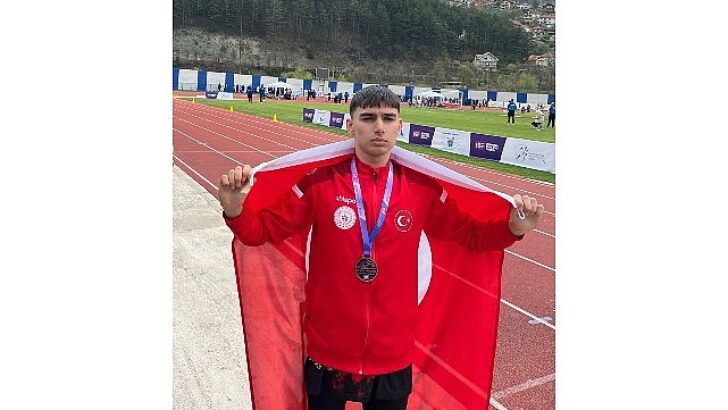 Osmangazili ulusal atletten dünya üçüncülüğü