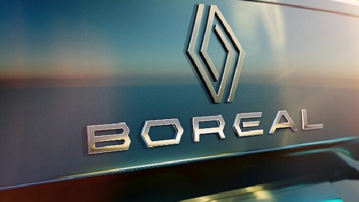 Renault yeni SUV modelinin ismini açıkladı: Boreal
