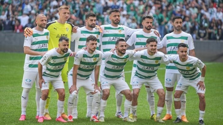 Şampiyon Bursaspor, kupasına kavuştu!
