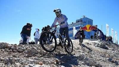 Sky To Sea Dağ Bisikleti Yarışları başladı