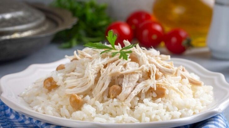 Sokak Pilavı Tarifi