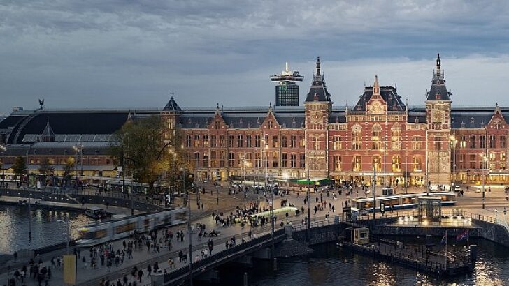 6 Kısımdan Oluşan ‘7/24: Amsterdam Tren İstasyonu’ 12 Mayıs Pazartesi 22.00’de Başlıyor