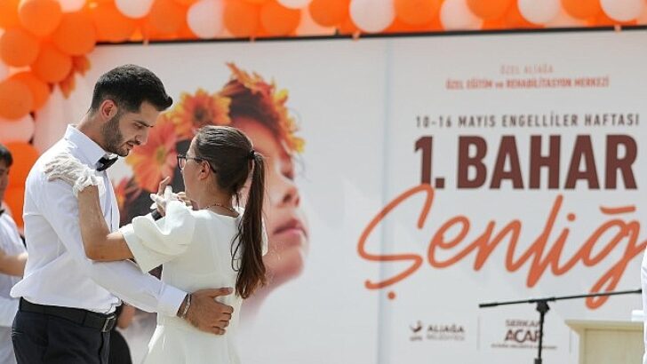 Aliağa’nın Özel Çocuklarından Rengarenk Bahar Şenliği
