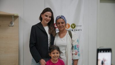 Alina Boz Adıyamanlı Depremzede Çocuklarla Buluştu: Duru ve AÇEV’le Çocuklar Oynaya Oynaya Büyüyor