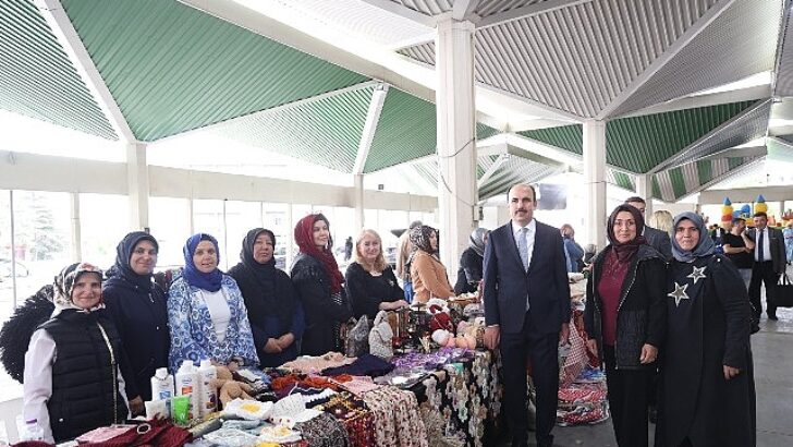 Başkan Altay Tüm Konyalıları KOMEK Pazarı’na Davet Etti