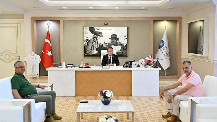 Başkan Topaloğlu’ndan ABB Başkanı Böcek’e ziyaret