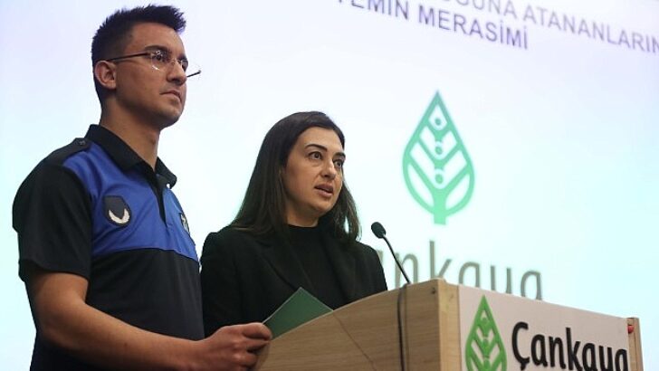 Çankaya’da “Yemin” Heyecanı: Çankaya’nın Yeni Memurları Yemin Ederek Göreve Başladı