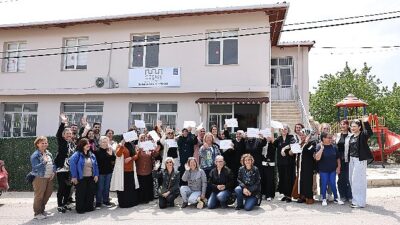 Çeşme Kent Enstitüsü, Germiyan’daki birinci sertifikalarını dağıttı!