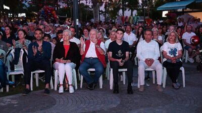 Dev orkestradan mükemmel konser