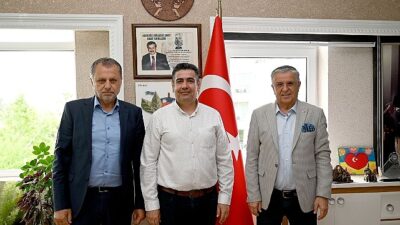 Emekli olan personelden veda ziyareti