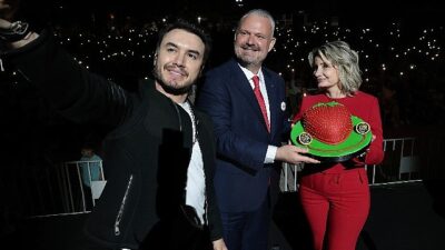 Emiralem Çilek Şenliği’ne mükemmel başlangıç
