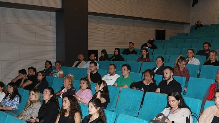 Engelsiz iletişimin yolları anlatıldı