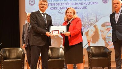 EÜ’nün duayen hocaları üniversitenin tarihini anlattı