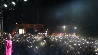 Fener Alayı ve Hande Ünsal Konserine Ağır İlgi