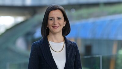 Garanti BBVA, taşınabilir uygulamasından sunduğu ödeme tahlilleriyle kart taşıma muhtaçlığını ortadan kaldırıyor