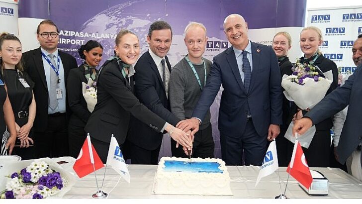 Gazipaşa-Alanya Havalimanı, Copenhagen Air Taxi’nin birinci uçuşunu karşıladı
