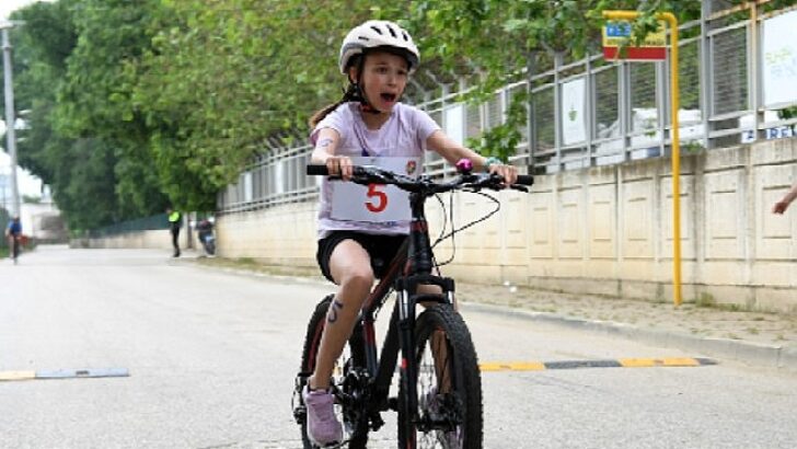 Genç atletlerin duatlon heyecanı