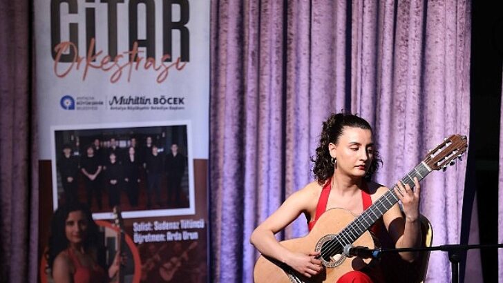 İsmail Baha Sürelsan Konservatuvarı’ndan “Gitar Orkestrası Konseri”