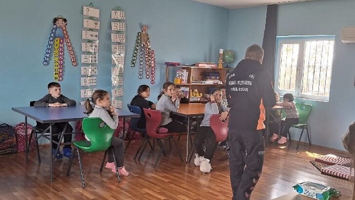 İtfaiye’den Öğrencilere Yangın Güvenliği Eğitimi