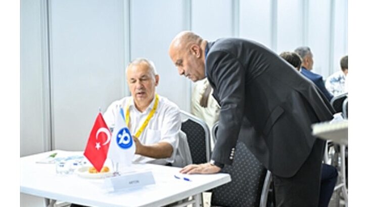 İzmir, pak güç alanında memleketler arası buluşmalara mesken sahipliği yaptı