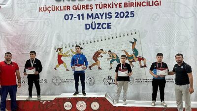 Kartepeli Güreşçi Türkiye Şampiyonu Oldu