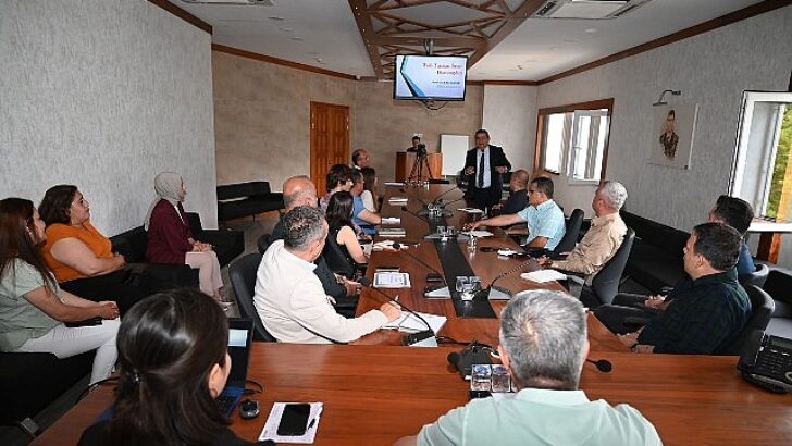 Kemer Belediyesi’nde halkla alakalar ve irtibat semineri