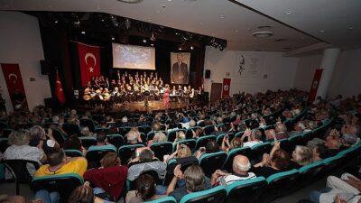 Konaklılar yaza müziklerle ‘Merhaba’ dedi