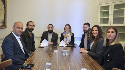 Konak’ta imzalar sanat için atıldı