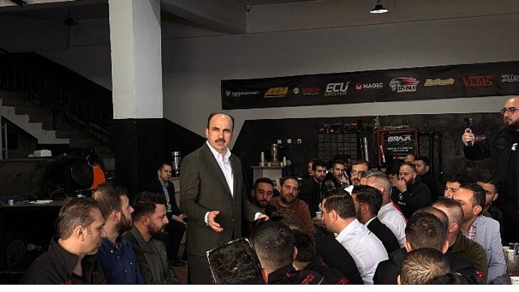 Lider Altay, Çalışan Gençlik Meclisi ile Araba ve Motor Spor Kulübü Üyeleriyle Buluştu