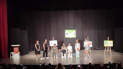 Lider Çerçioğlu’nun Başlattığı Yaratıcı Drama Atölyesi’nin Minik Öğrencilerinden Harika Şov
