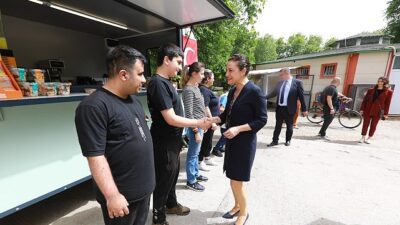 Lider Sengel’den Efes Selçuk’un Manisiz Gençlerine Ziyaret