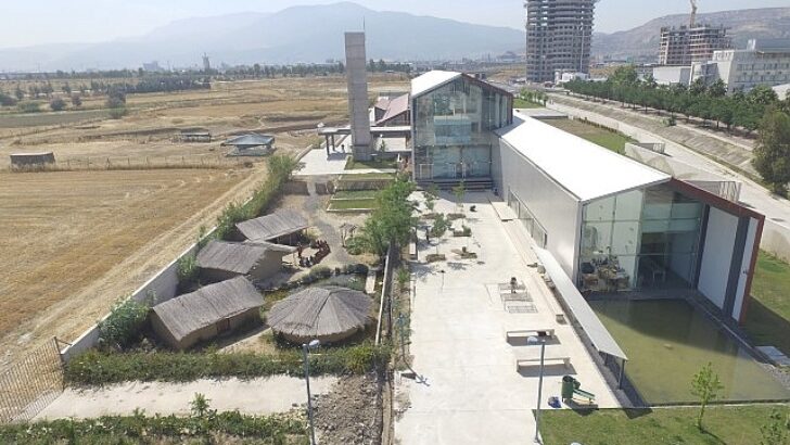 Milletlerarası Bornova Tarih ve Kültür Sempozyumu 22-23 Mayıs’ta Yeşilova Höyüğü’nde