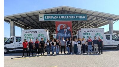 Öğrenciler kapı kapı dolaşılarak halka etraf şuuru kazandırıyor