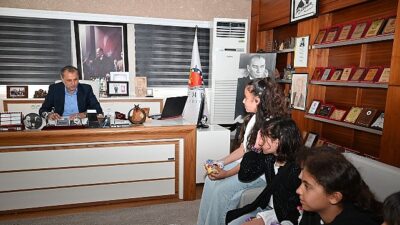 Öğrencilerden, Başkan Topaloğlu ve Başkan Vekili Bilici’ye ziyaret