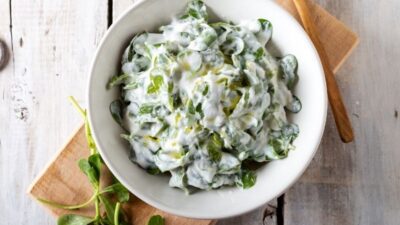 Tavuklu Semizotu Salatası