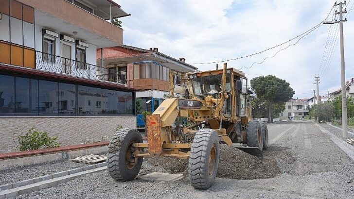 Yaz Dönemi Öncesi Burhaniye’de Çalışmalar Ağırlaştı