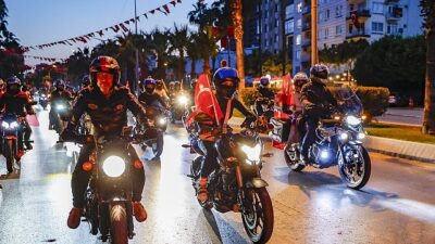 Yenişehir Belediyesi 19 Mayıs’ta kent korteji düzenledi
