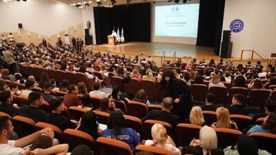 YÖK Başkanı Özvar, “Ege Üniversitesi Türk yükseköğretiminde müstesna bir pozisyona sahiptir”