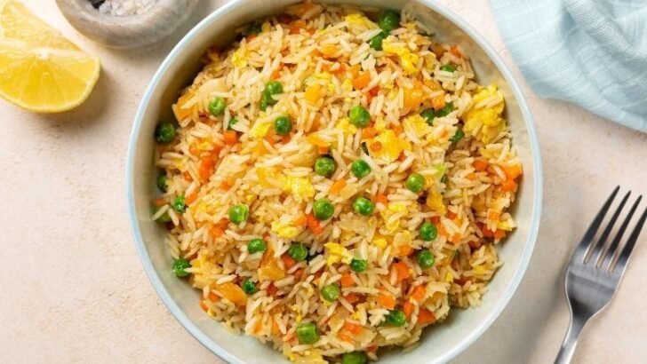Yumurtalı Sebzeli Pilav